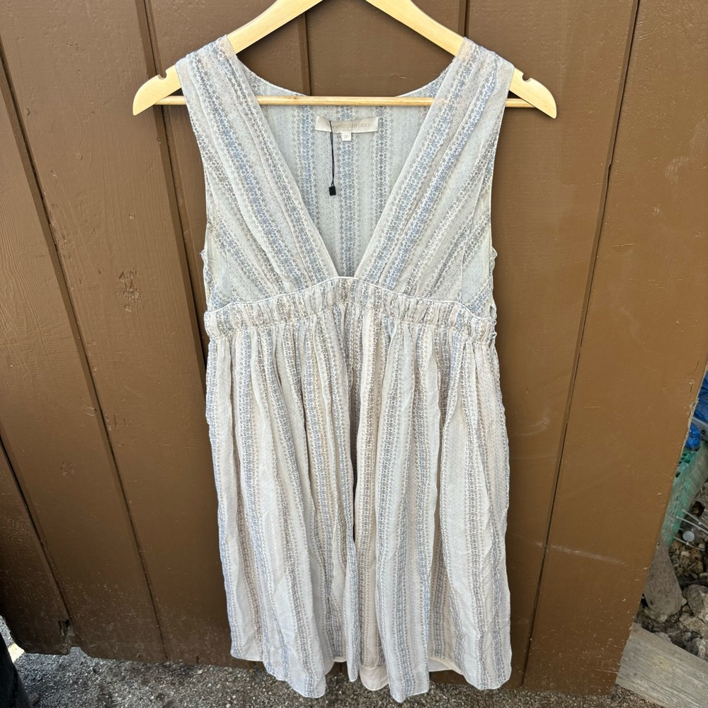 Athe Vanessa Bruno Dress V Neck Gray Beige Silk And Polyester Size 36